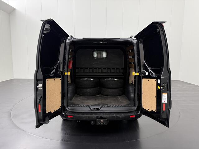 Ford TRANSIT CUSTOM 2.0TDCI 185PK Automaat Dubbele Cabine Sport DC | Multimedia | Camera | Leder | Led | 2x Schuifdeur | Trekhaak