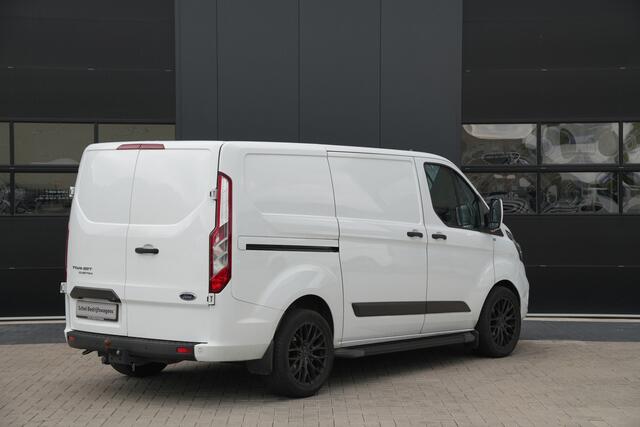 Ford TRANSIT CUSTOM 300 2.0 TDCI L1H1 Trend 130pk - Trekhaak - Carplay - Stoelverwarming - Cruise - Sidesteps - Rijklaar