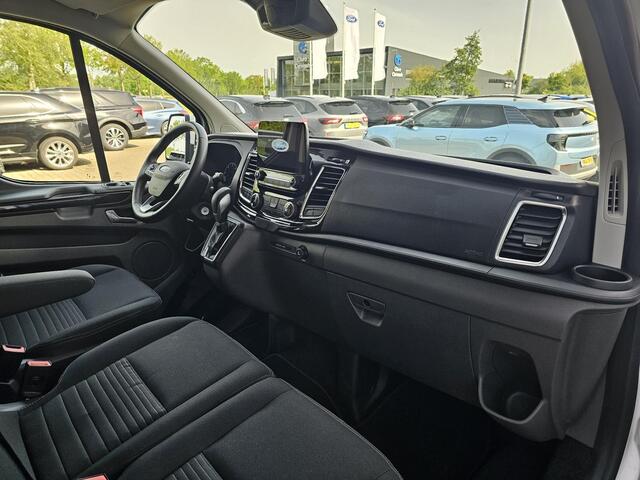 Ford TRANSIT CUSTOM 320 2.0 TDCI L2H1 Limited DC | 170pk Automaat | Dubbele Cabine | Trekkhaak | Dubbele Schuifdeur | Camare | Stoelverwarming
