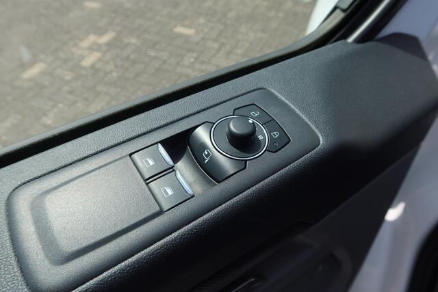 Ford TRANSIT CUSTOM 320 2.0 TDCI L2H1 Limited LM-Velgen - Trekhaak L2