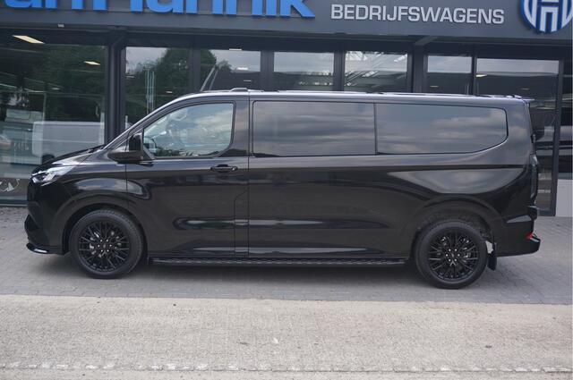 Ford TRANSIT CUSTOM 320L 2.5 PHEV 233PK Dubbel Cabine JWR BLACK PRIJS INCL. BPM !! 13" Navi, Adap. Cruise, Camera, 19" LM, Trekhaak!! NR. HYBDCB