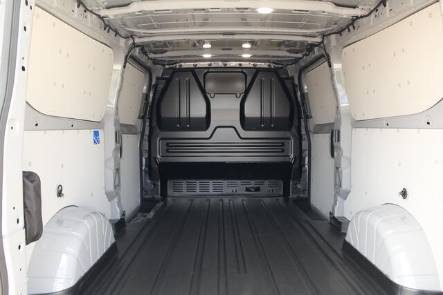 Ford TRANSIT CUSTOM E-Transit 340 L2H1 Limited | 71 kWh | 160kW/218pk | L+R Schuifdeur | Stoel + Stuurverwarming | Camera | Carplay/Android | Cruise | Lease 753,- p/m