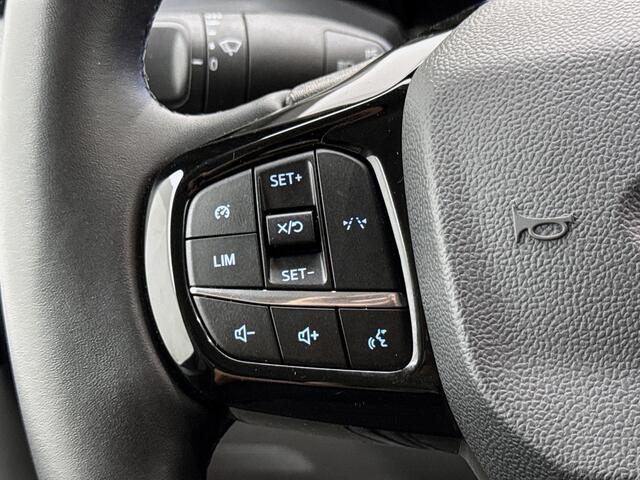 Ford TRANSIT CUSTOM 320 2.5 PHEV L2H1 Limited DC Hybride Dubbele cabine Led Carplay Camera Stoelverwarming