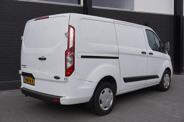 Ford TRANSIT CUSTOM 2.0 TDCI 130PK Automaat EURO 6 - Airco - Cruise - Camera - ¤11.900,- Excl.