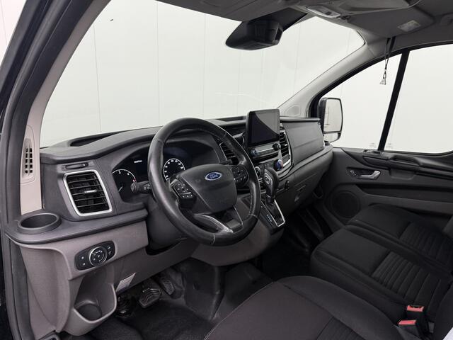 Ford TRANSIT CUSTOM 2.0TDCI Automaat Lang Limited | Navigatie | Camera | Airco | Cruise | Trekhaak | 3-Zits