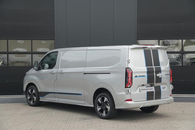 Ford TRANSIT CUSTOM E-Transit 340 L2H1 Sport 71 kWh 218pk - ACC - Elek Trekhaak - B&O - Navi - Stoel/Stuurverwarming - 360 Camera - Blindspot - Rijklaar