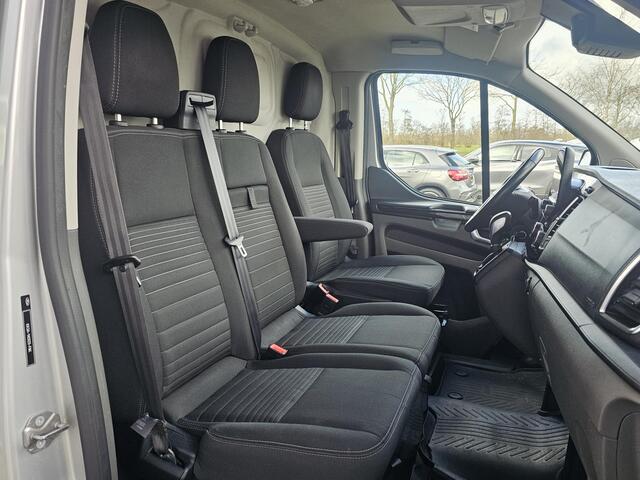 Ford TRANSIT CUSTOM 300 2.0 TDCI L1H1 Limited | Automaat | Trekhaak | Ladder | Camera | Stoelverwarming | Cruise control | Lane assist | Keurige auto!