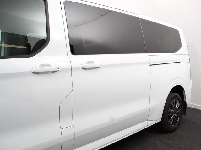 Ford TRANSIT CUSTOM 340 L2H1 Limited 65 kWh 8 persoons Automaat Cruise Control Airco Lichtmetalen Velgen
