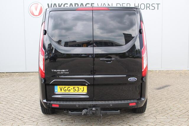 Ford TRANSIT CUSTOM 300 2.0-170pk TDCI L2H1 Limited AUTOMAAT ! Luxe bedrijfswagen die u nog jaren van dienst kan zijn. Airco, camera, stoel- en voorraamverw., schuifd. li+re., cruise cntrl, 17" LM wln, trekhaak, 3-zits,, navigatie, telefoonvoorb. etc.