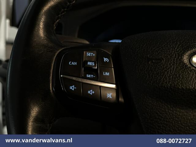 Ford TRANSIT CUSTOM 2.0 TDCI 105pk L2H1 Euro6 Airco | Camera | Apple Carplay | Cruisecontrol | LED | Stoelverwarming Verwamde voorruit, Android Auto, Parkeersensoren, Bijrijdersbank, 2800kg trekvermogen