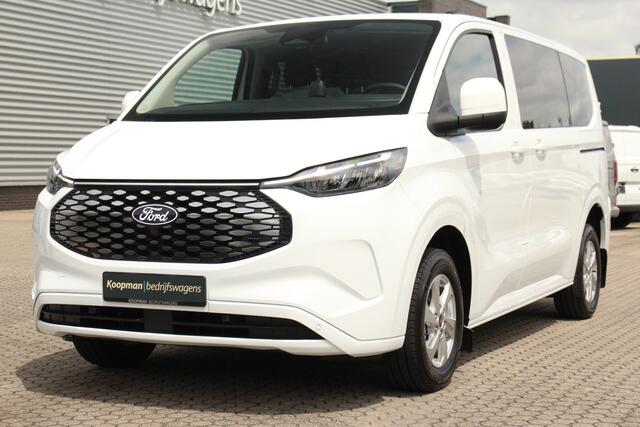 Ford TRANSIT CUSTOM E-Transit 320 L1H1 Kombi | 9 persoons | Limited | 71kWh | 100kW/136pk | Trekgewicht 2300kg | Camera | Carplay/Android | Cruise | Lease 771,- p/m