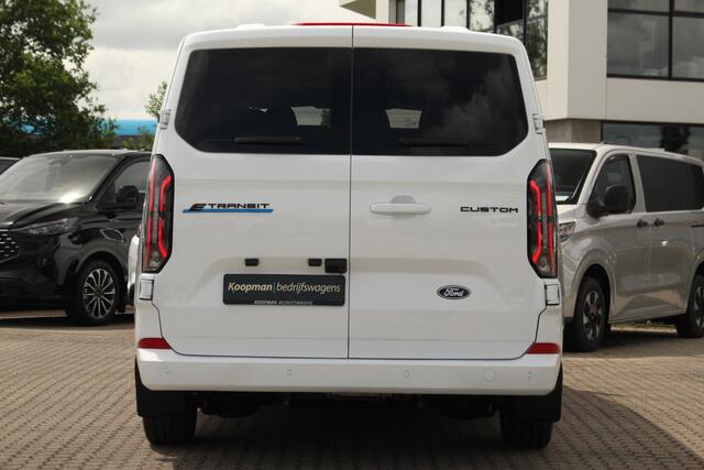 Ford TRANSIT CUSTOM E-Transit 320 L1H1 Kombi | 9 persoons | Limited | 71kWh | 100kW/136pk | Trekgewicht 2300kg | Camera | Carplay/Android | Cruise | Lease 771,- p/m