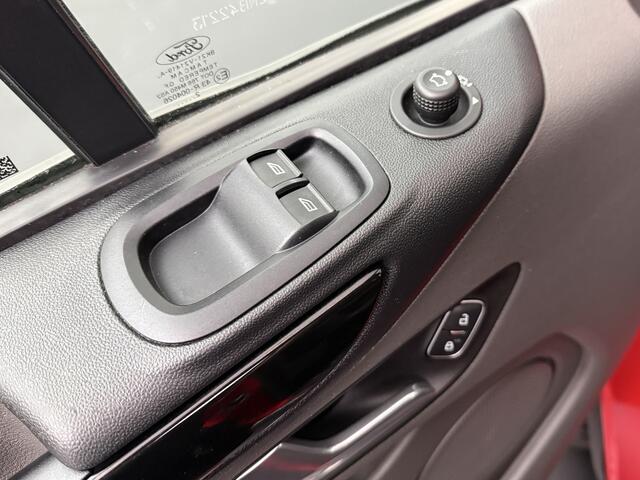 Ford TRANSIT CUSTOM 2.0TDCi 130PK Lang Dubbele Cabine Trail Limited | 6-Persoons | Leder | Multimedia | Camera | Trekhaak