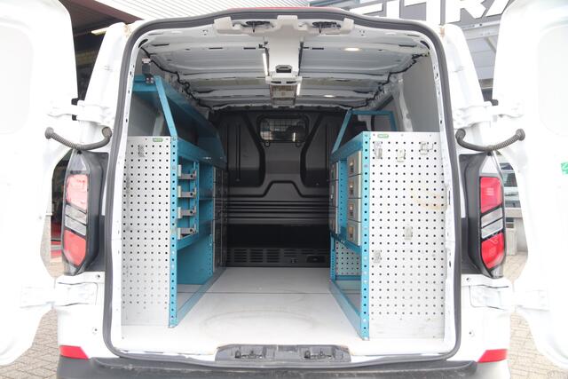 Ford TRANSIT CUSTOM 2.0 TDCI 136 | KAR-edition | Inrichting | Trekhaak | Airco..