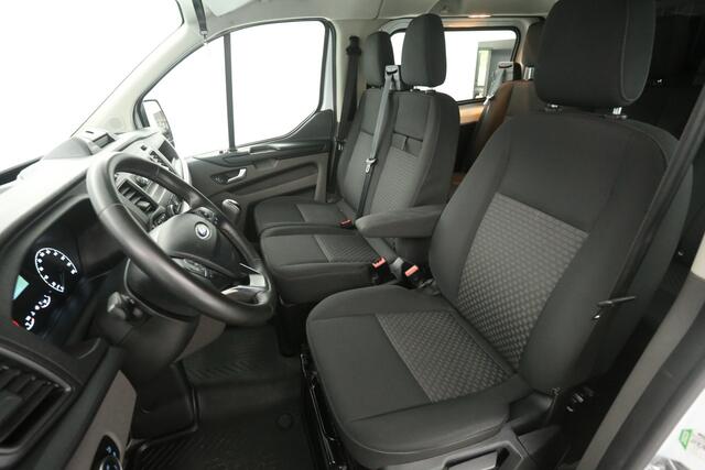 Ford TRANSIT CUSTOM 2.0 TDCI L2H1 | DC | 6 Zits | Airco | Cruise | Parkeersensoren