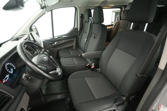 Ford TRANSIT CUSTOM 2.0 TDCI L2H1 | Automaat | DC | 6 Zits | Airco | Cruise | Trekhaak | Carplay | Parkeersens.