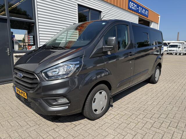 Ford TRANSIT CUSTOM 320 2.0 TDCI automaat L2H1 Trend / 3 persoons / vaste prijs rijklaar ¤ 17.950 ex btw / lease vanaf ¤ 302 / trekhaak / laadruimte gestoffeerd / airco / cruise / magneic grey metallic