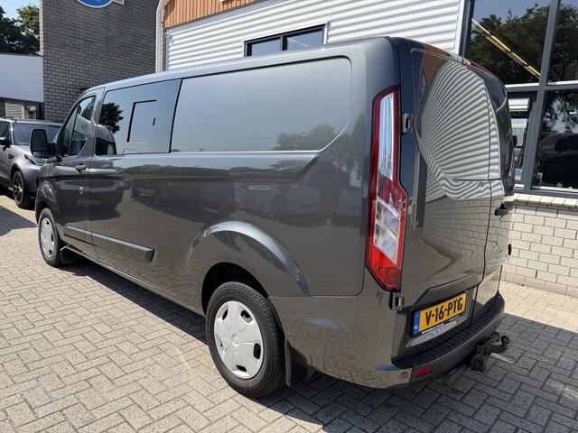 Ford TRANSIT CUSTOM 320 2.0 TDCI automaat L2H1 Trend / 3 persoons / vaste prijs rijklaar ¤ 17.950 ex btw / lease vanaf ¤ 302 / trekhaak / laadruimte gestoffeerd / airco / cruise / magneic grey metallic