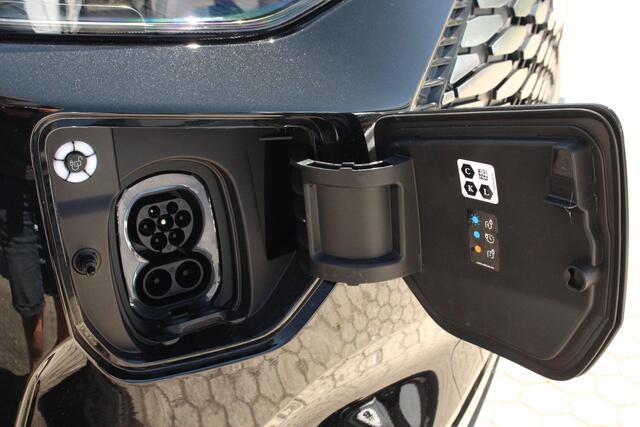 Ford TRANSIT CUSTOM E-Transit 320 L2H1 Limited DC | 71 kWh | 160kW/218pk | Trekgewicht 2300kg | Camera | Carplay/Android | Cruise | Lease 788,- p/m