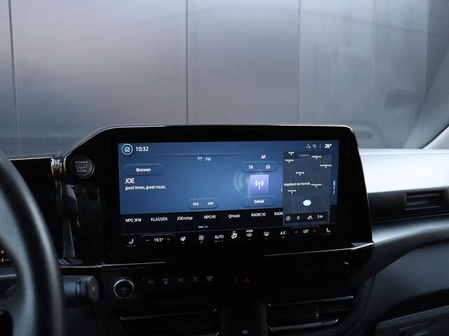 Ford TRANSIT CUSTOM 320 2.5 PHEV L2H1 Black Platinum DC | 5 PERS. | LEDER | DUBBELE SCHUIFDEUR | 360° CAMERA | TREKHAAK | NAVI | CRUISE | STOEL/STUURVERW. |
