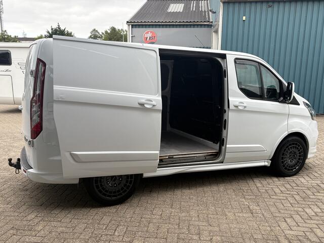 Ford TRANSIT CUSTOM 310 2.0 170Pk TDCI L1H1 Sport / Cruise / Navi / Trekhaak / Apk t/m 10-11-2026