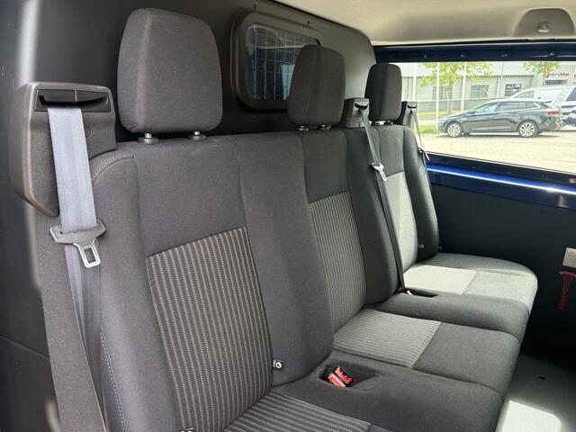 Ford TRANSIT CUSTOM 310 2.0 131Pk TDCI L2H1 Trend DC / Cruise / Airco / Trekhaak