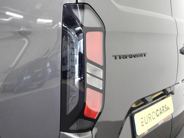 Ford TRANSIT CUSTOM 300 2.0 TDCI L2H1 Trend Nieuw Model Automaat Airco Navigatie Cruise Control Trekhaak