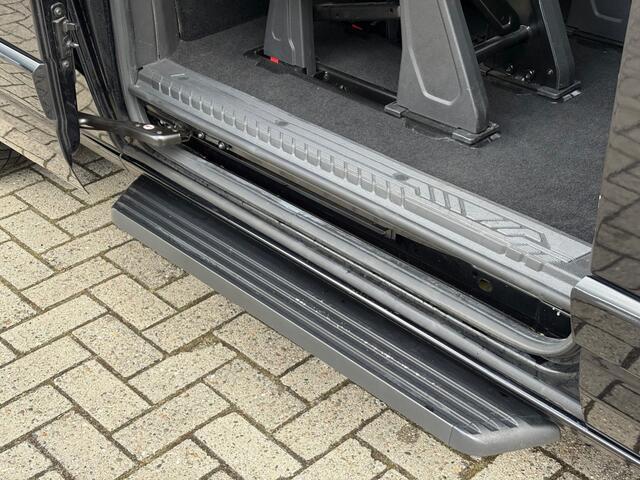 Ford TRANSIT CUSTOM 2.0 TDCI 131PK L2 Automaat / Dubbelcabine / 2x Schuifdeur / Camera / Cruise / Navi / Bluetooth / Trekhaak / Stoelverwarming