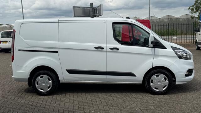 Ford TRANSIT CUSTOM 2.0 TDCI 96KW 131PK AUTOMAAT EURO 6 AIRCO/ CRUISE CONTROL/ CAMERA/ 100% DEALERONDERHOUDEN