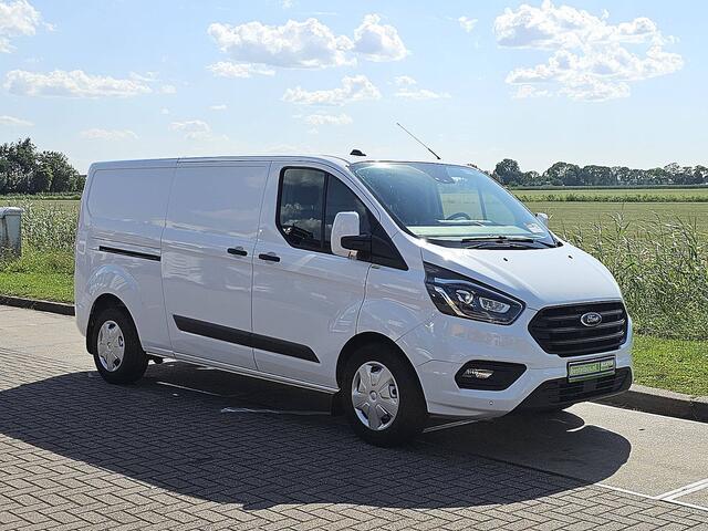 Ford TRANSIT CUSTOM 340 2.0 TDCI L2H1 Trend L2H1 2x Schuifdeur Airco Trekhaak Navi PDC Achterdeuren Cruise Control Euro6 131 PK