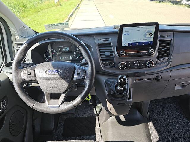 Ford TRANSIT CUSTOM 340 2.0 TDCI L2H1 Trend L2H1 2x Schuifdeur Airco Trekhaak Navi PDC Achterdeuren Cruise Control Euro6 131 PK