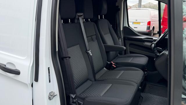 Ford TRANSIT CUSTOM 2.0 TDCI 96KW 131PK AUTOMAAT EURO 6 AIRCO/ CRUISE CONTROL/ CAMERA/ 100% DEALERONDERHOUDEN