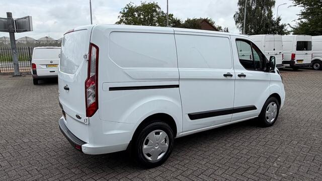 Ford TRANSIT CUSTOM 2.0 TDCI 96KW 131PK AUTOMAAT EURO 6 AIRCO/ CRUISE CONTROL/ CAMERA/ 100% DEALERONDERHOUDEN