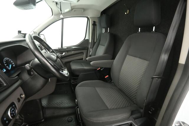 Ford TRANSIT CUSTOM 2.0 TDCI L2H1 | 2800kg Trekgew. | Airco | Cruise | Trekhaak | Parkeersens.