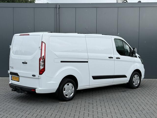 Ford TRANSIT CUSTOM 2.0 TDCI / L2H1 / 1e EIG. / SORTIMO INRICHTING / TREKHAAK / CRUISE / 3-ZITS / 2800 KG AHG