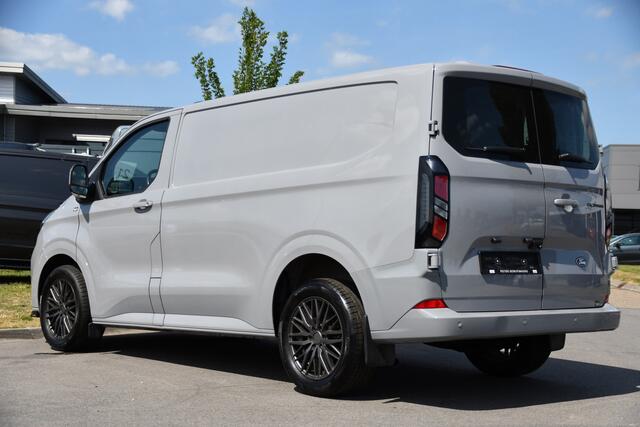 Ford TRANSIT CUSTOM 300 2.0 TDCI L1H1 Limited PB Edition Virtual, Camera, Cruise, Carplaym LED, Stoelverwarming, 136pk, Automaat, Luxe stoel, Sensoren, Multimedia, Uniek!