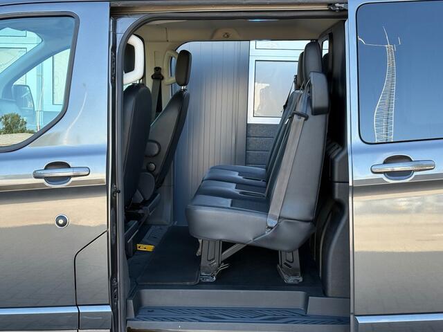 Ford TRANSIT CUSTOM Sport Automaat 2.0 TDCI 185PK Dubbelcabine/ 2x schuifdeur / LED / Stoelverwarming / Navi / Carplay / Cruise / Airco / Camera