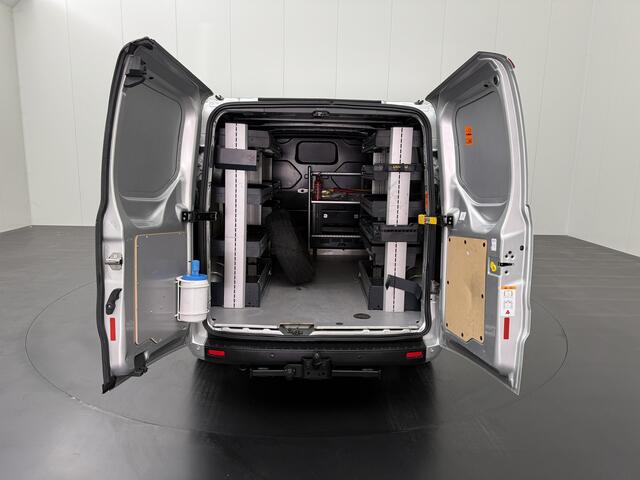 Ford TRANSIT CUSTOM 2.0TDCi 130PK Automaat | Kastinrichting | Trekhaak | Leder | Multimedia | Airco | Cruise | Trekhaak