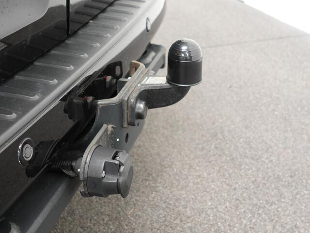 Ford TRANSIT CUSTOM 300 2.0 TDCI L2H1 Limited Dubbele cabine Automaat Navi Airco 2x Schuifdeuren Trekhaak Parkeersensoren Carplay