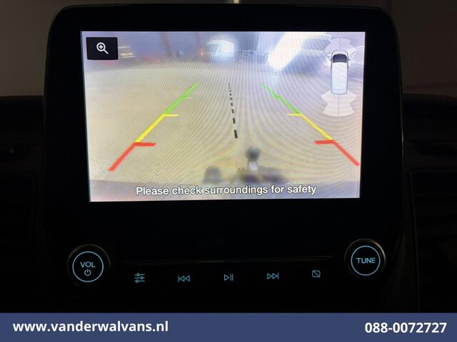 Ford TRANSIT CUSTOM 2.0 TDCI L2H1 Euro6 Airco | Camera | Omvormer | Apple Carplay | LED | Cruisecontrol | 2800kg Trekhaak Android Auto, Verwarmde voorruit, Parkeersensoren, Bijrijdersbank