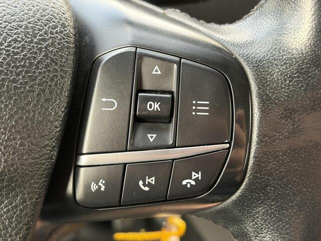 Ford TRANSIT CUSTOM 300 2.0 TDCI L2H1*DC*A/C*CRUISE*HAAK*STOELVERW.*5P