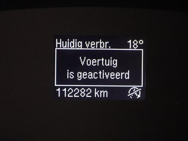 Ford TRANSIT CUSTOM ROLSTOELVERVOER 320 2.0 TDCI L2H1 Limited DC | Marge auto | Stoelverwarming | Trekhaak
