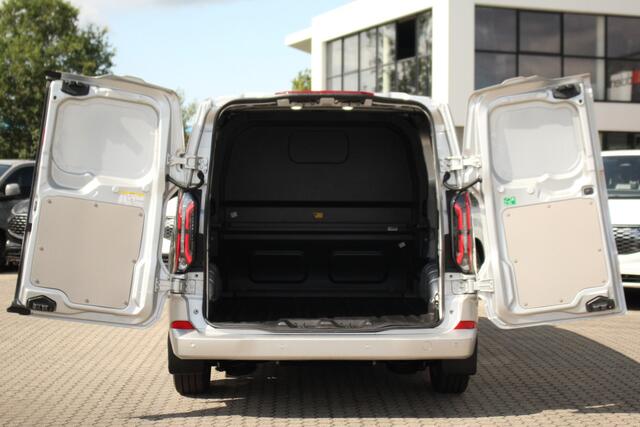 Ford TRANSIT CUSTOM E-Transit 320 L2H1 Limited DC | 71 kWh | 160kW/218pk | Pro Power | Trekgewicht 2300kg | Camera | Carplay/Android | Cruise | Lease 806,- p/m