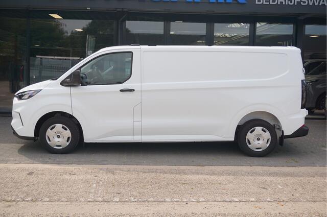 Ford TRANSIT CUSTOM 320L 150PK Trend BPM VRIJ!! 13" Apple CP/Android A. Camera, Cruise, LED!! NR. 677*