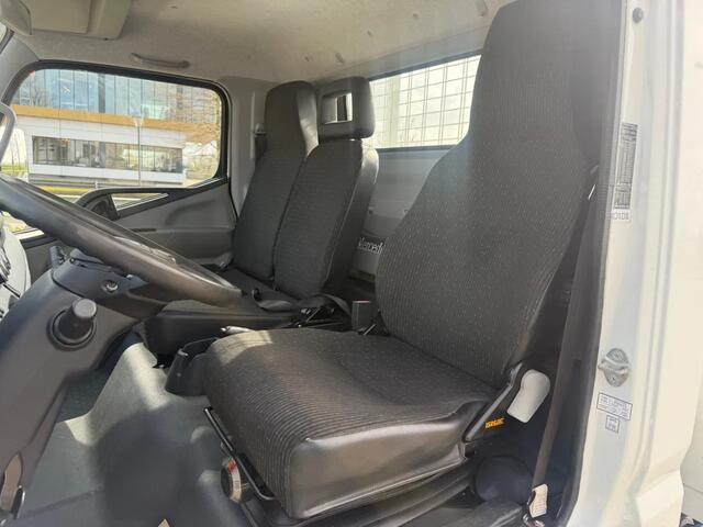 Fuso CANTER Mitsubishi 3C13 Kipper Airco Trekhaak 30000KM BPM VRIJ
