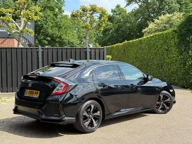 Honda CIVIC 1.0 i-VTEC Elegance