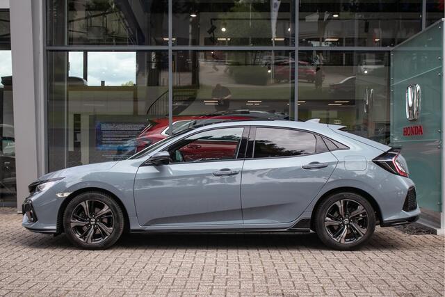 Honda CIVIC 1.5 i-VTEC Sport Plus Automaat All-in rijklaarprijs | Schuifdak | Sport uitlaat | Dealer onderh.