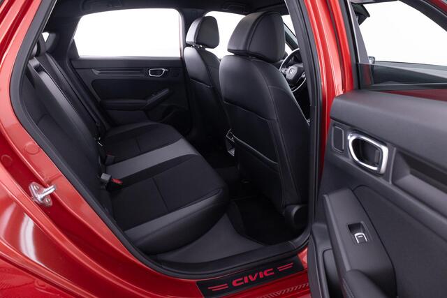 Honda CIVIC 2.0 e:HEV Sport | AUTOMAAT | APPLE CARPLAY | 18 INCH | SPORT | CLIMATE CONTROL | ADAPTIVE CRUISE CONTROL | STOELVERWARMING |