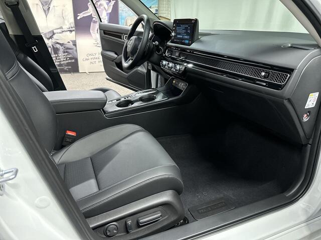 Honda CIVIC 2.0 e:HEV Advance Automaat | Navi | Pano | VOORRAAD DEAL