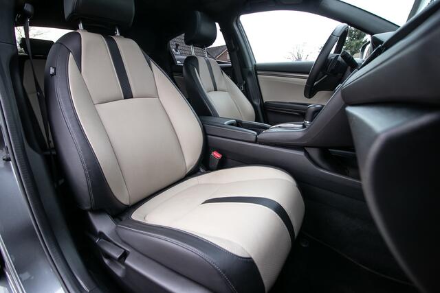 Honda CIVIC 1.5 i-VTEC Prestige - Leder | Schuif/kanteldak | Trekhaak | Adpt. Cruise